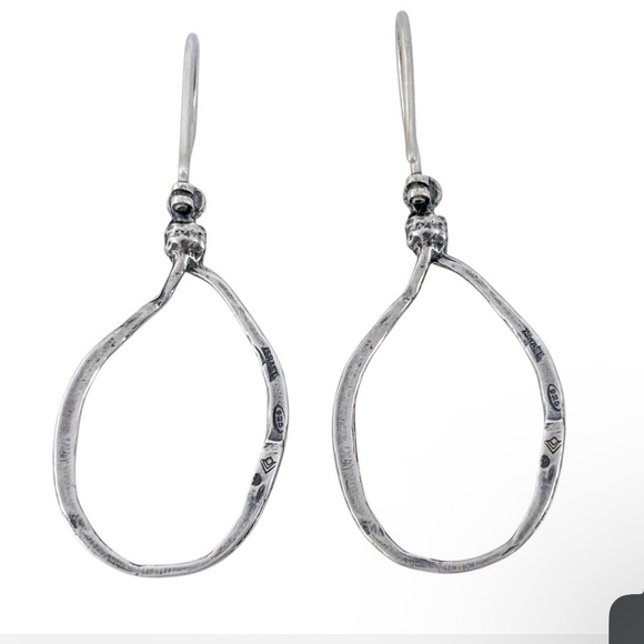 Silpada 925 Sterling Silver Hammered Teardrop Oval Drop Earrings Boho Minimalist - Picture 2 of 4